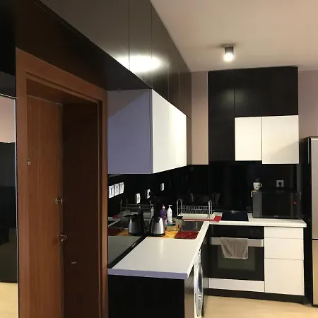 Deluxe Hill In City Center شقة بلوفديف